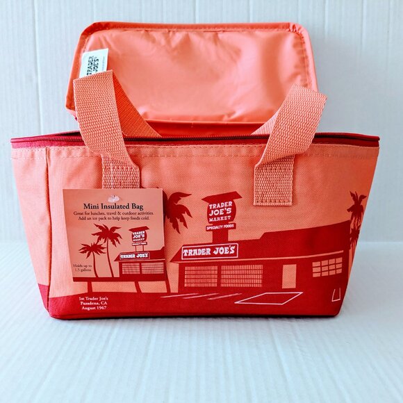 *NEW* TRADER JOES Mini Insulated Tote Bag Coral HURRY! LIMITED EDITION!! NWT - Picture 2 of 6